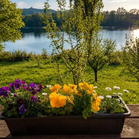 Hébergement de vacances View Pod Radyni Bez Tekouci Vody Spálené Poříčí
