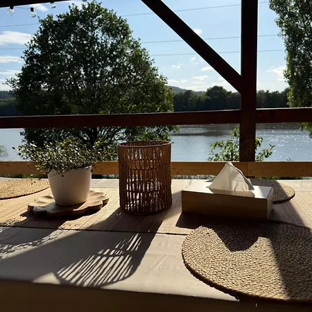 View Pod Radyni Bez Tekouci Vody Hébergement de vacances Spálené Poříčí